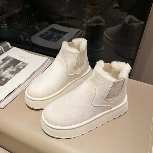 Polystyle-La chaussure qui transforme chaque pas en confort et élégance